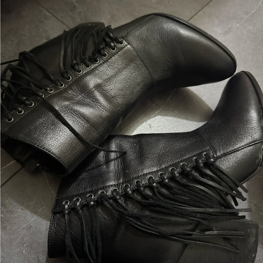 Aldo Fringe Linsey Bootie Black - Picture 5 of 10